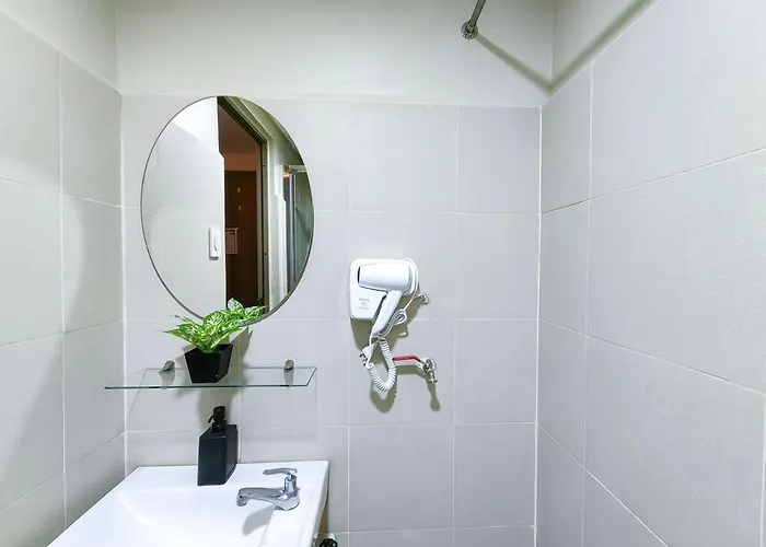 Citispace 1br Condotel At Fame Residences #fm04b * Manila